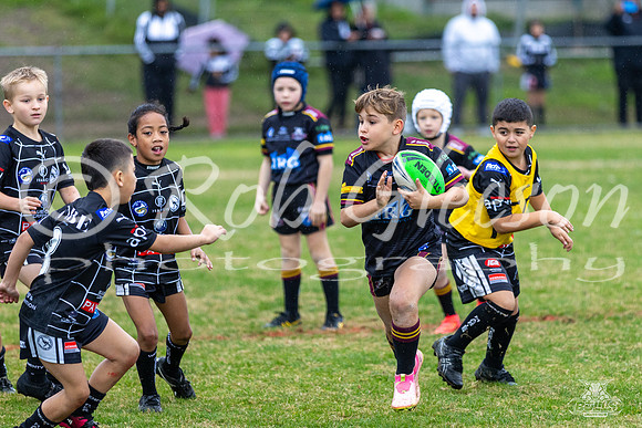 U8(1) - R6 v Wenty_3