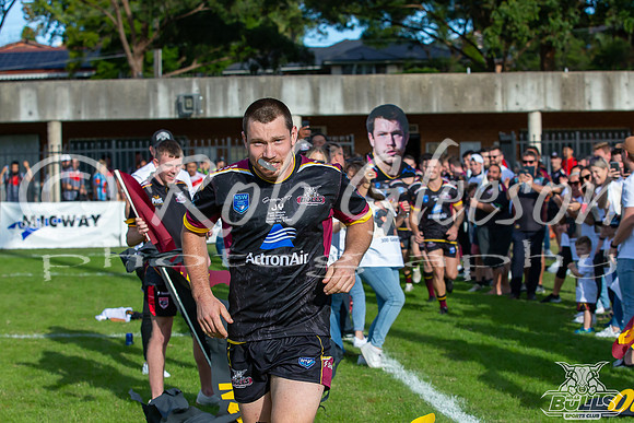 SS R8 - Bulls v RE Hawks_012
