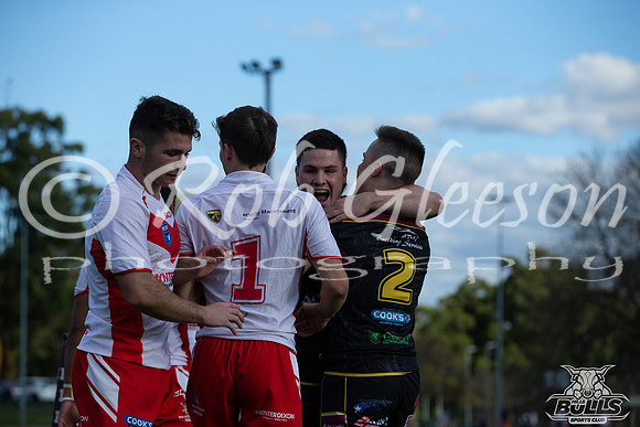 SS R8 - Bulls v RE Hawks_041