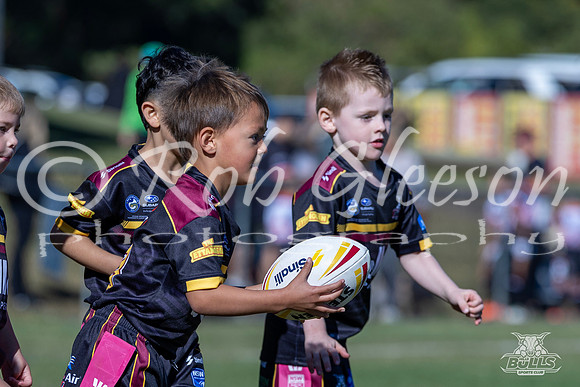 U6(1) R2 - v Kellyville-12