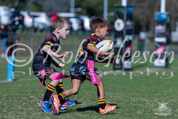U6(1) R2 - v Kellyville-13