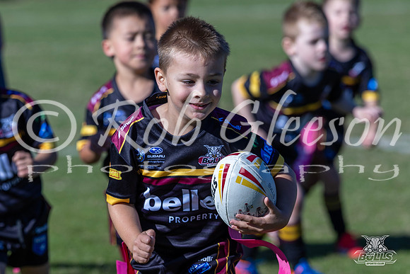 U6(1) R2 - v Kellyville-6
