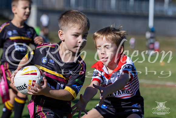 U6(1) R2 - v Kellyville-9