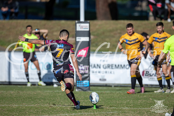 RMC R4 - Hills v Mounties-1