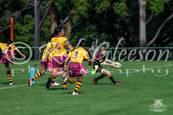 TU10 R1 v Guildford-7