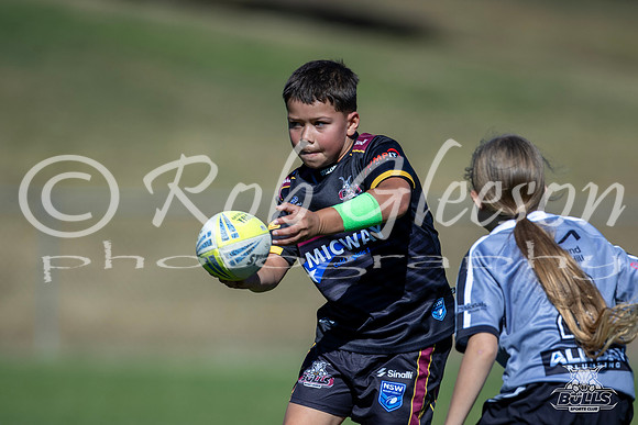 U11(2) R4 v Rouse Hill-10