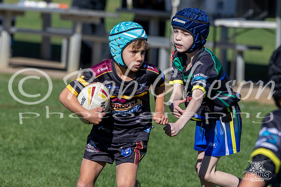 U7(3) R11 v Titans-10