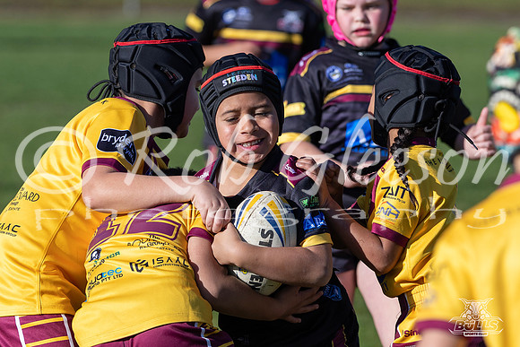 U8(1) R12 v Guildford-5