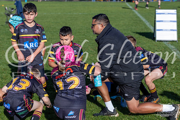 U8(1) R12 v Guildford-13