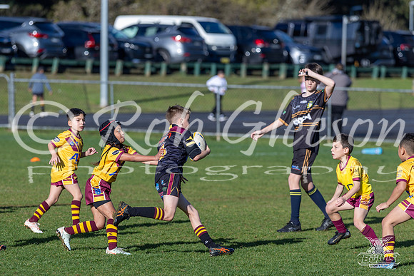 U8(1) R12 v Guildford-16