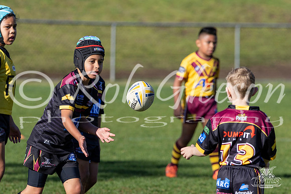 U8(1) R12 v Guildford-25