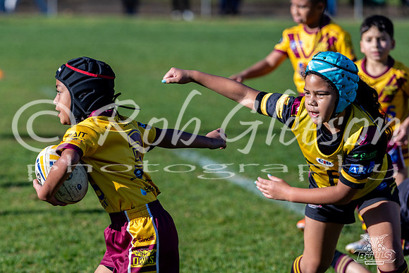 U8(1) R12 v Guildford-27