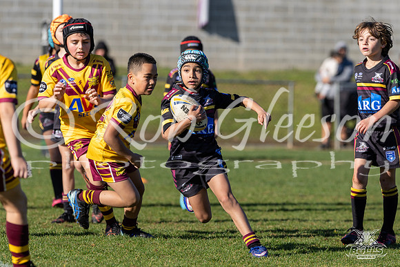 U8(1) R12 v Guildford-32