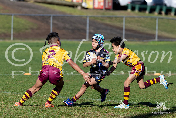 U8(1) R12 v Guildford-36
