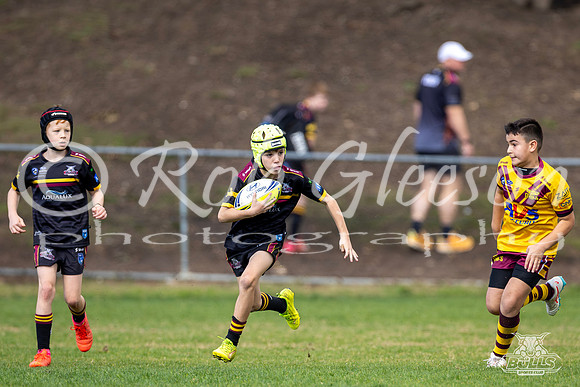 U10(1) R12 v Guildford-13