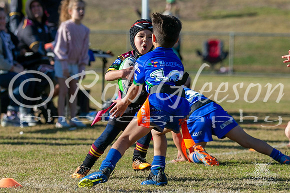 U6(1) R7 - Vs Parra Titans_005