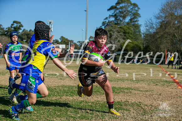 U9(1) R7 - Vs Titans_019