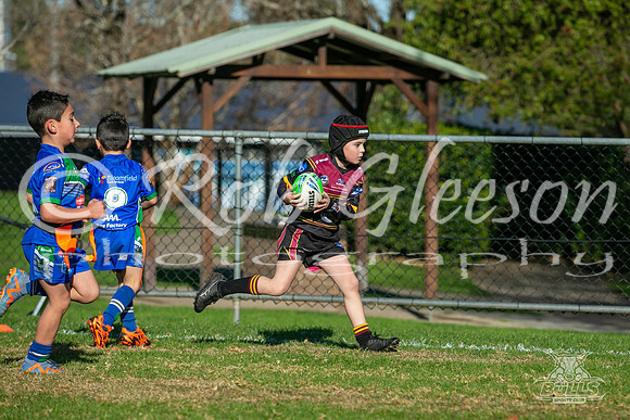 U6(1) R7 - Vs Parra Titans_014