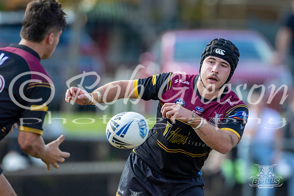 AG - R5 - v East Hills.CR3_035