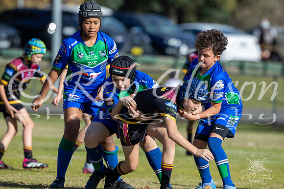 U11(3) R4 - Vs Titans_006