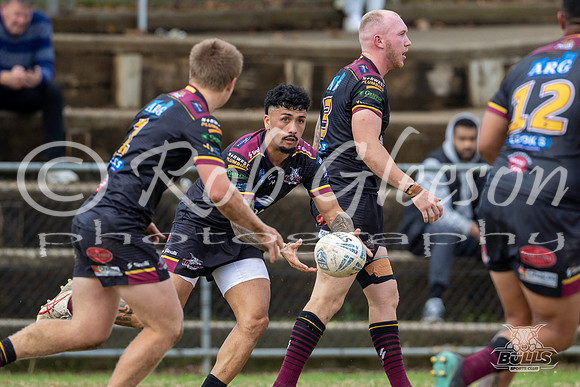 SS - R8 - Hills v RE Hawks_041