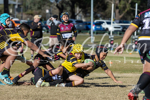 U8(1) R8 - v Mounties_031
