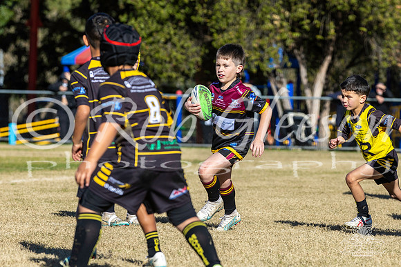 U8(1) R8 - v Mounties_001