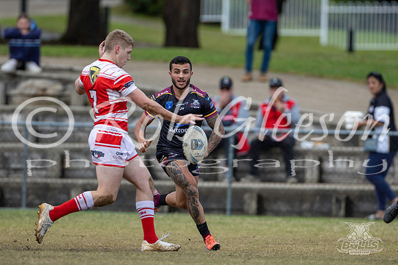 SS - R8 - Hills v RE Hawks_007