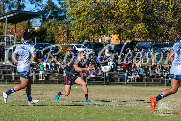 RMC - R9 - Hills v Brothers_004