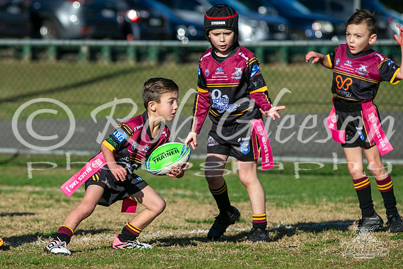 U6(1) R7 - Vs Parra Titans_001