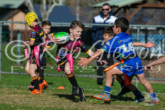 U6(1) R7 - Vs Parra Titans_017