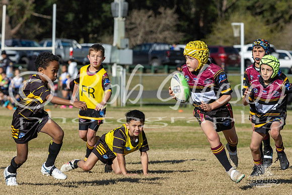U8(1) R8 - v Mounties_013