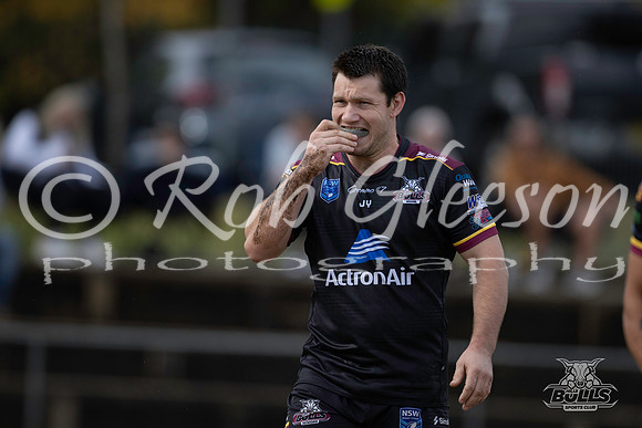 SS - R8 - Hills v RE Hawks_002