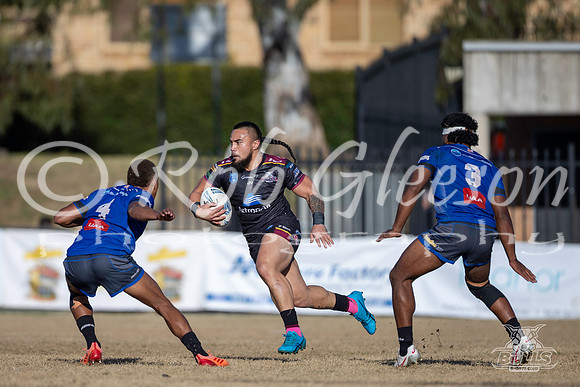 RMC - R14 - Hills v Silktails_012