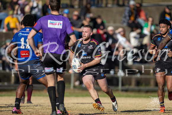 RMC - R14 - Hills v Silktails_025