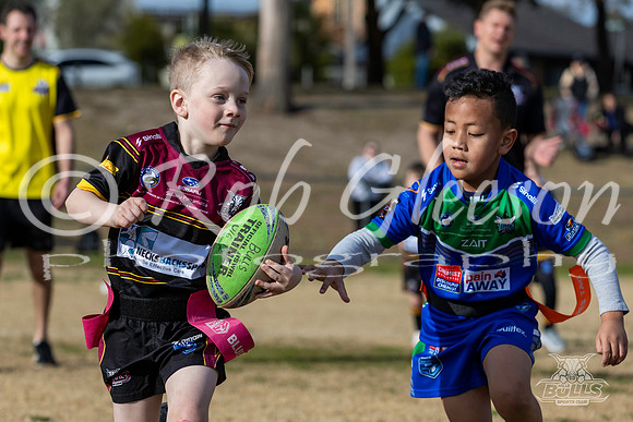 U6(2) R10 - Vs Titans_013