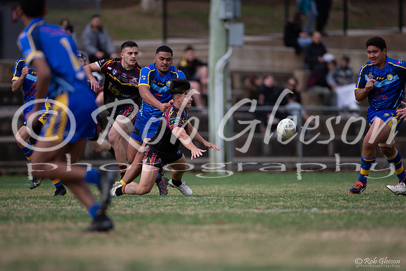 U20 - R5 - Vs  Liverpool_011