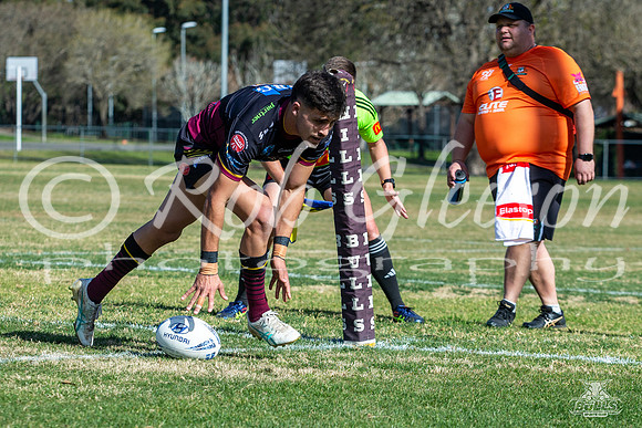SS R16 - Hills v Saints_6