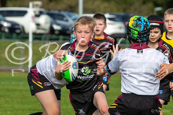 20200718_U8(1) Vs U8(2) - R1_076