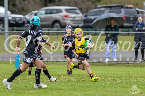 U8(1) - R6 v Wenty_30