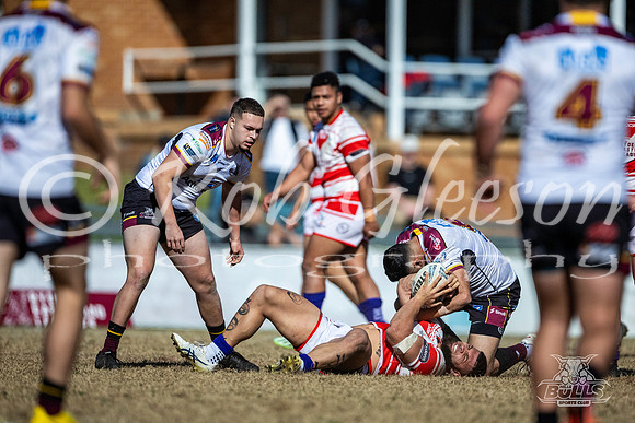 SS - R17 - Vs RE Hawks_019