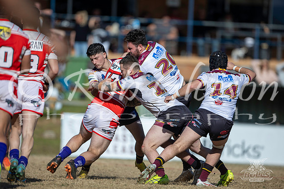 SS - R17 - Vs RE Hawks_041