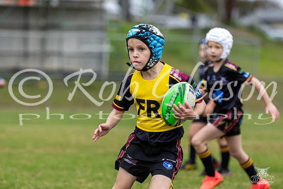 U8(1) - R6 v Wenty_16