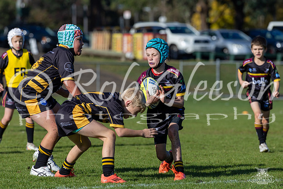 U9(1) R4 v Mounties_3