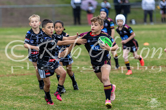 U8(1) - R6 v Wenty_4