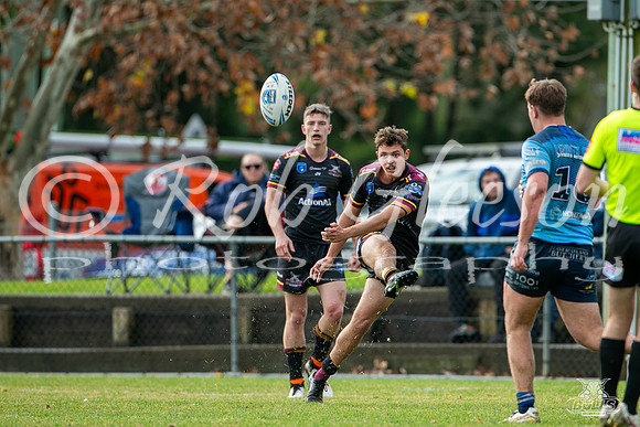 SS - R12 - Hills v Brothers_30