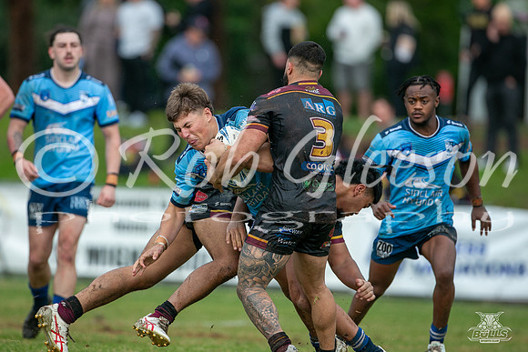 SS - R12 - Hills v Brothers_45