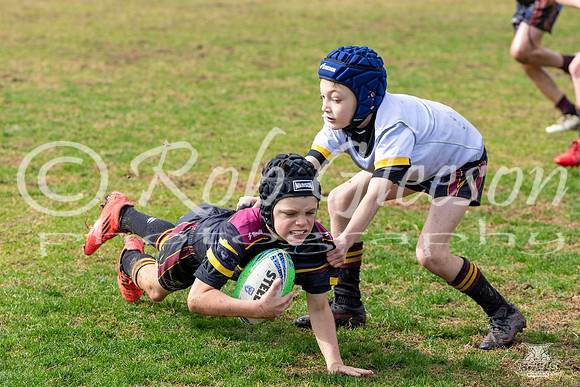 U8(2) R15 v U8(1)_41