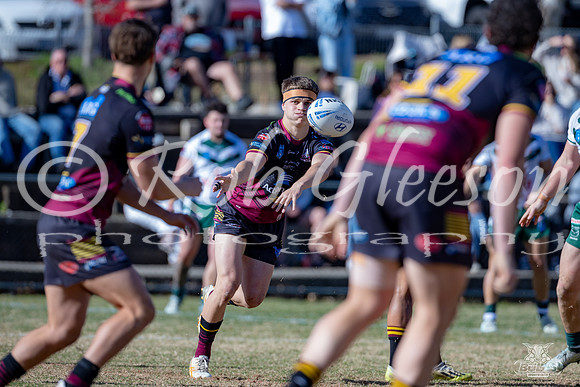 SS R16 - Hills v Saints_19
