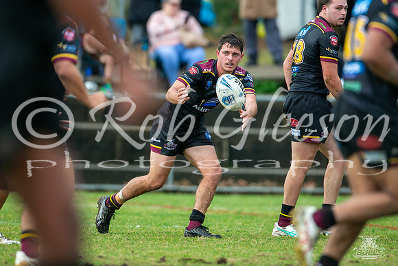 SS - R12 - Hills v Brothers_36